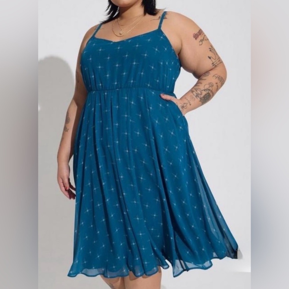 TORRID Dark Teal Blue Midi Spaghetti Strap Sleeveless Chiffon Dress Size 1